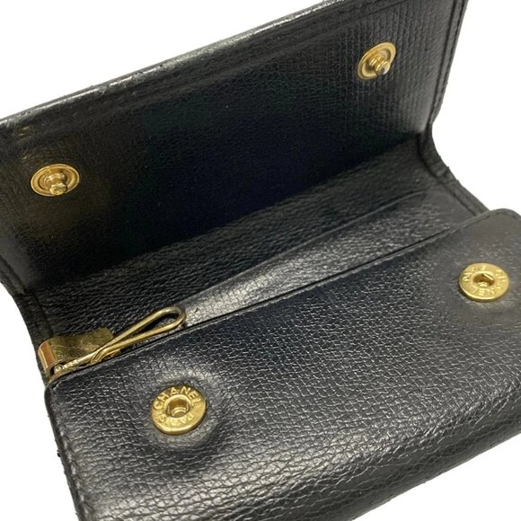 Auth CHANEL CC Button - Black Leather Key Case - Picture 7 of 14